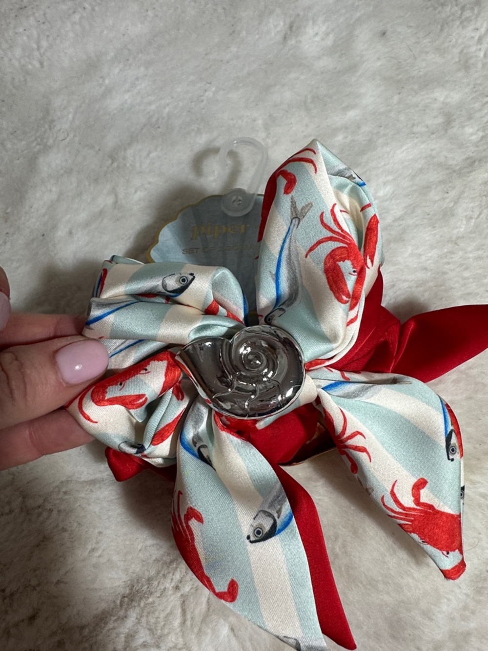 Piper k set of 2 scrunchie crab 🦀 with silver shell and a red with gold shell - Picture 2 of 3
